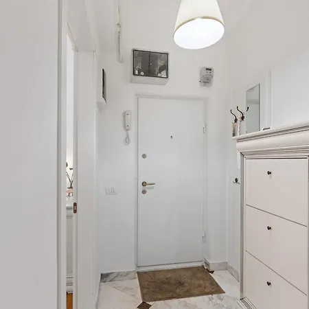 公寓 Spacious 2br - Square, Center 布加勒斯特